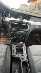 Predám Škoda Superb combi 2.0tdi - 12