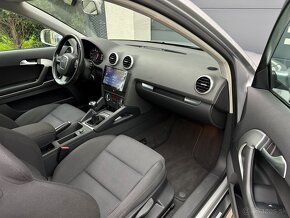 Audi A3 Sportback 2.0 TDI DPF Ambiente - 12