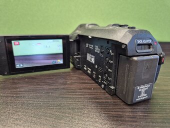 Panasonic HC-VX980 - 12