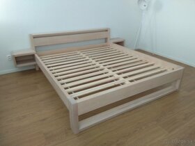 Luxusná buková manželská posteľ NINA + zdarma 2 stolíky - 12