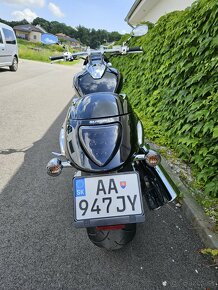 Suzuki Intruder VZR M1800R  9000€  len do 7.7.2024  - 12