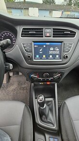 Hyundai i20 - 12