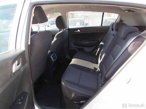 Kia Sportage 1.6 CRDi  4x4 - 12