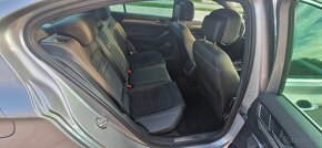 Volkswagen Passat B8 sedan R-Line 2.0 TDI DSG 140kw - 12