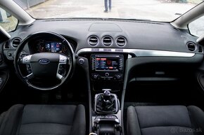 Ford S-Max - 12