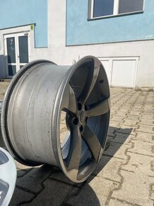 Rotor 5x112 r19 et33 - 12