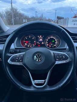 Volkswagen Passat Variant 2.0TDI 140kw 4Motion DSG - 12