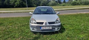 Renault Clio - 12