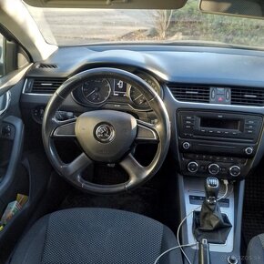 Škoda Octavia 1.2 tsi r.v.2013 - 12