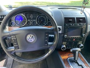 Volkswagen Touareg 3.0 V6 TDI - 12