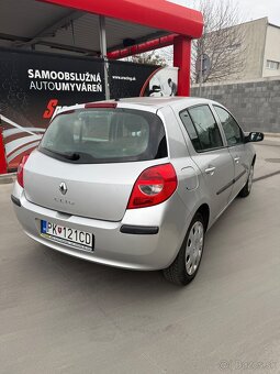 Predam pekný zachovalý Renault clio 1.2 po 1 majitelovi - 12