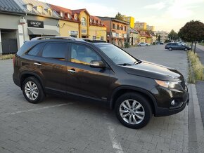 Kia Sorento A/T 2,2crdi 4WD PLATINUM - 12