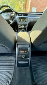 Skoda Superb Combi 1.6tdi 2012 - 12