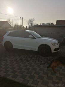 Audi Q5, 2 liter - 12