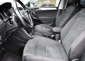 Volkswagen Tiguan 2.0TDi DSG NAVI TAŽNÉ 2xPNEU 110 kw - 12