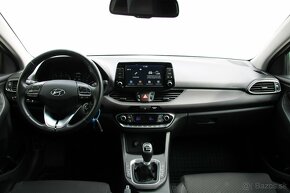 HYUNDAI i30 CW Family 1,6 CRDi 85 kW - 12