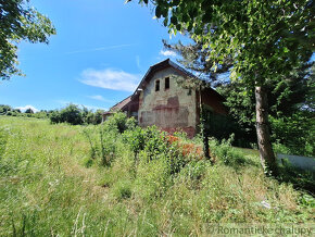 Pôvodný dom na rozľahlom vyše 6000m2 pozemku v kľudnej čas - 12