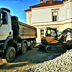 Prace Kracajucim bagrom Menzi muck - 12