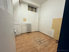 Na prenájom obchodný priestor 230m2 - Voľný Ihned - 12