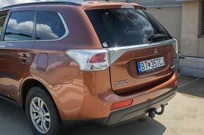 Mitsubishi Outlander 2.2 DI-D Intense - 12