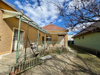 Na predaj tehlový rodinný dom Dvory nad Žitavou - 12