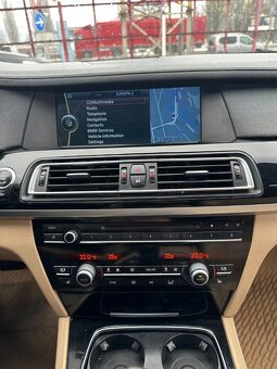 BMW Rad 7 730d - 12