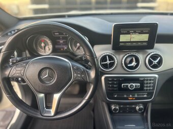 Mercedes Benz GLA 200d - 12