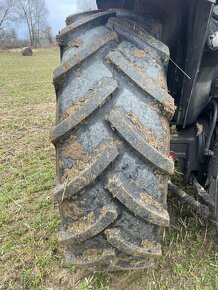 Predám traktor Massey Ferguson 3070 s celným nakladačom - 12