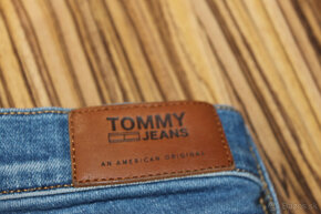 Dámske skinny rifle Tommy Hilfiger v. 30/30 - 12