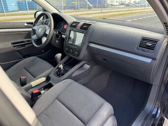 VW Golf 5 1.9TDI - 12