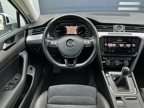 Volkswagen Passat Variant 2.0 TDI BMT R-Line Highline - 12