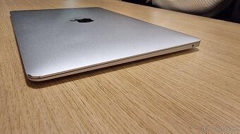 Macbook Air 2019 retina - aj vymením - 12