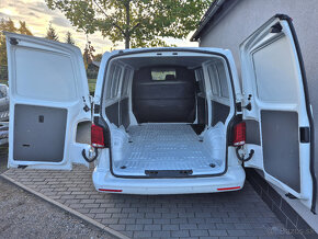 Volkswagen Transporter T6.1 2,0TDI 110kW L2 -DPH- 529.999Kč - 12