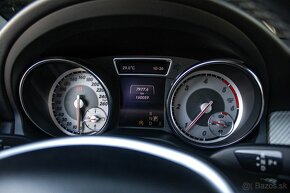 Mercedes-Benz GLA 180d Automat - 12