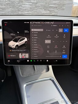 Tesla model Y Long range 09/2022 len 13400km - 12