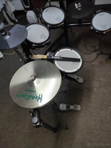 Komplet sada Roland TD-6 - V-drums cena 850 eur. - 12