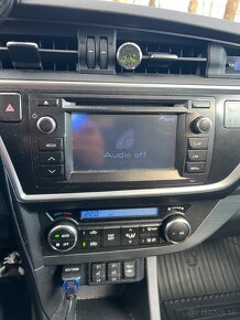 Predam Toyota Auris 2013 1.6 Valvematic - 12