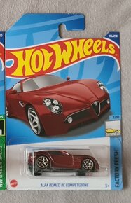 Hot Wheels 3€/kus - 12