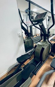 Fitness, protismerné kladky , profi kardio stroje, - 12