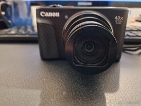 Canon PowerShot SX740 HS - 12