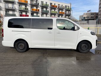 PRENÁJOM 9-MIESTNEHO VOZIDLA PEUGEOT TRAVELLER - 12