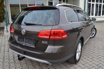 VW PASSAT VARIANT ALLTRACK 2.0 TDI HIGHLINE, BIXENÓNY, ŤAŽNÉ - 12