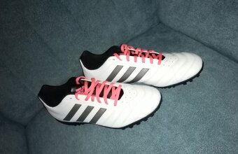 Nové turfy Adidas. - 12