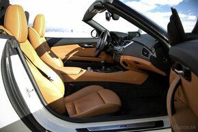 BMW Z4 Roadster sDrive 23i 150kw Hard Top - 12