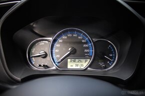 Toyota Yaris 1.5 Hybrid (benzin+el.) Automat - 12