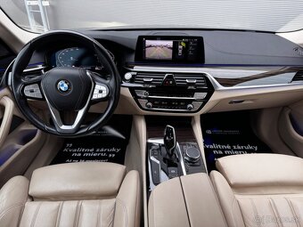 BMW Rad 5 530i xDrive A/T - 12