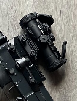 Optika/kolimátor Vortex Spitfire 3x Prism Scope - 12