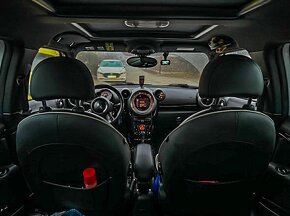 Mini CountryMan S 1.6 turbo benzin 135kw 4x4 - 12