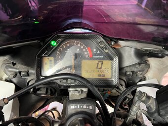 Honda CBR600rr v TP 25kw - 12