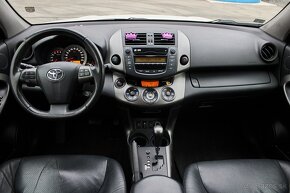 Toyota RAV4 2.2l D-CAT 150 Premium Navi A/T - 12